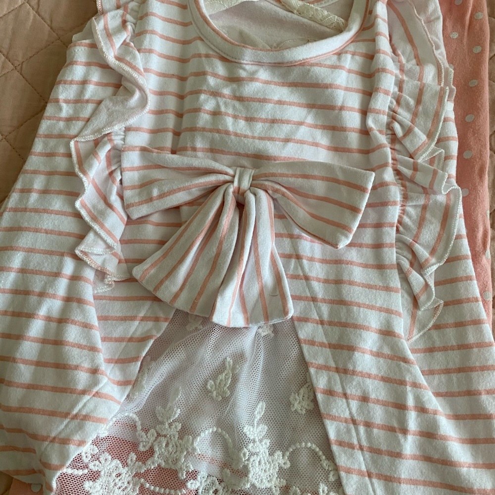 Outfit - Picture 4 of 5